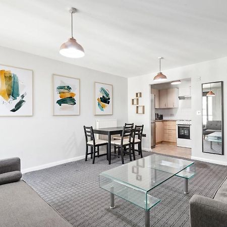 Docklands Cozy View Apartment London Exteriör bild